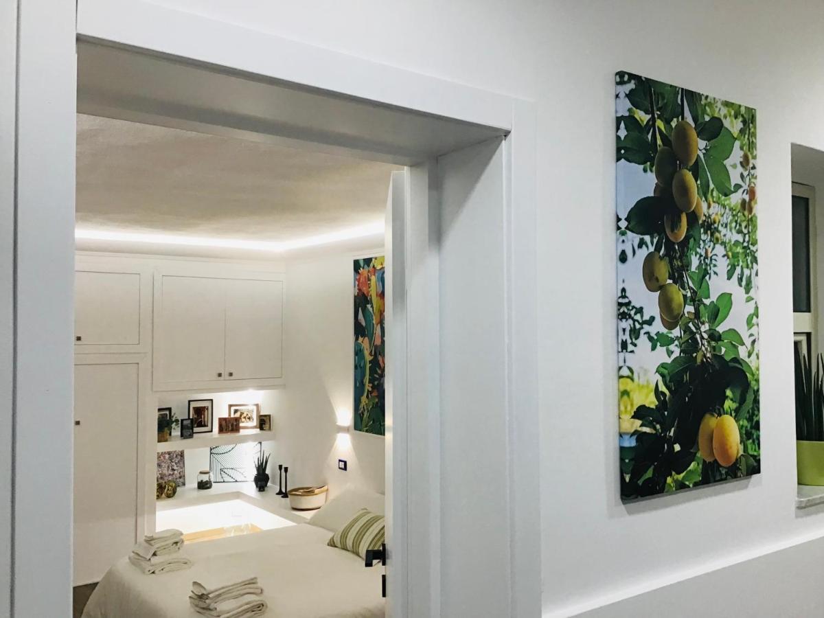 Lavica Di Mezzo Apartments คาตาเนีย ภายนอก รูปภาพ