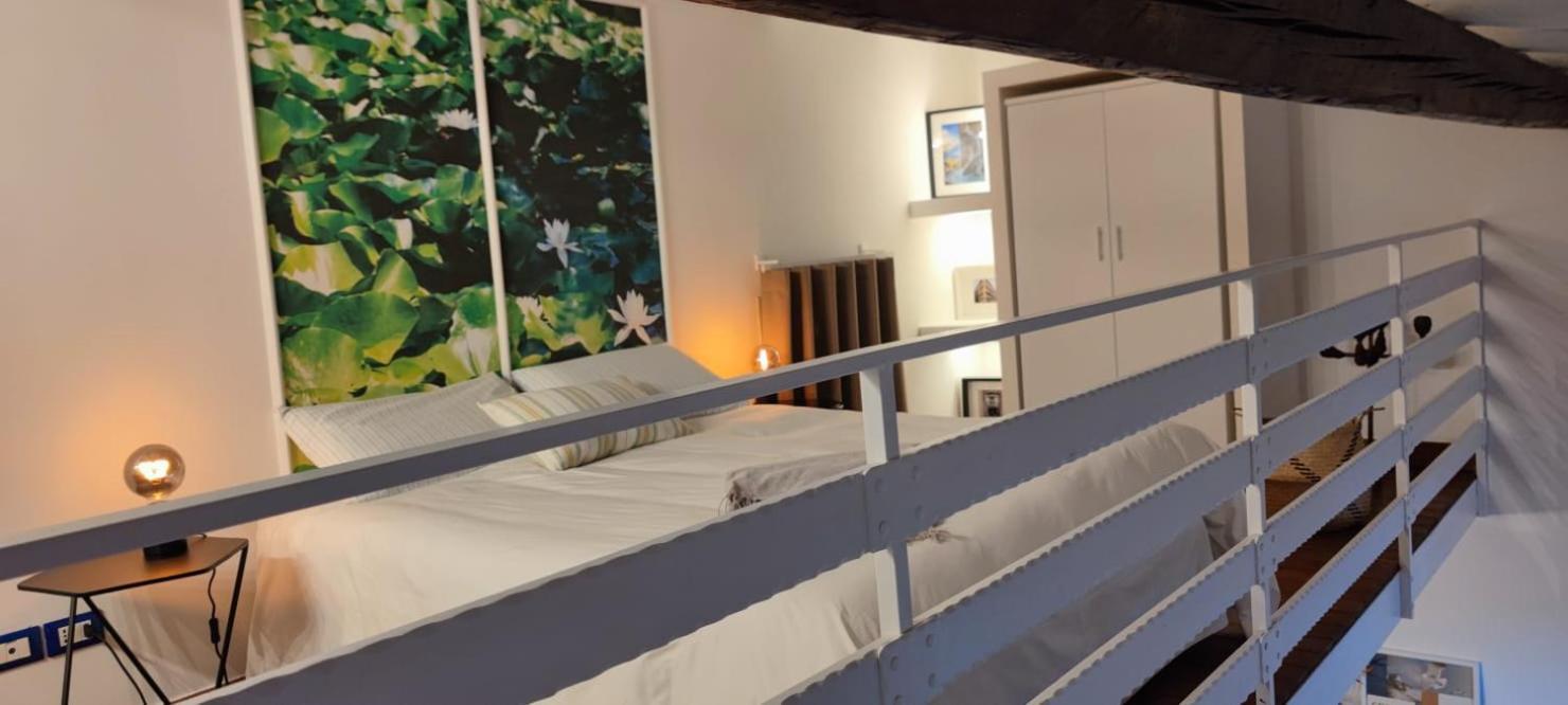 Lavica Di Mezzo Apartments คาตาเนีย ภายนอก รูปภาพ